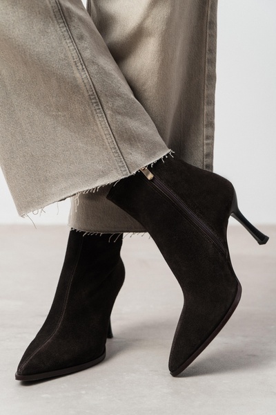 NİŞANTAŞI SHOES Marma Bitter Brown Genuine Suede Zipper Detail Pointed Toe Wo...