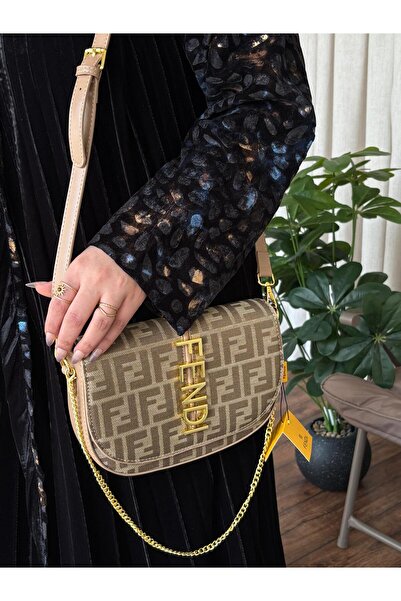 GGGG Bags with their accessories