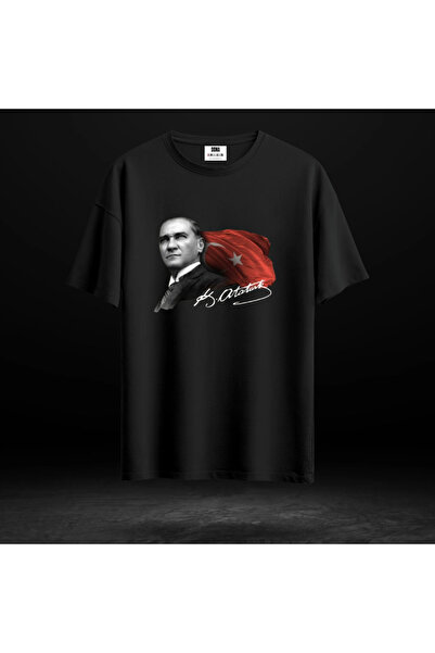 Dona Atatürk İmzalı Türk Bayraklı Siyah Tişört