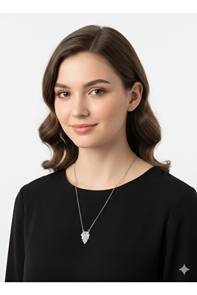 RMY MODA Minimal Necklace with Geometric Figure