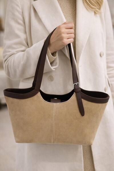 stravis Beige Leather Strap Bag
