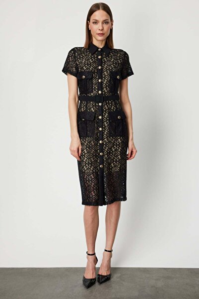 Mi Pret a Porter Mi Gold Düğmeli Kemerli Midi Dantel Elbise