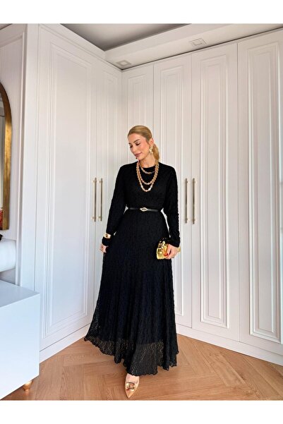 Butikkolik ASİL DANTEL ÖRME ELBİSE