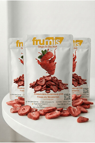 Frumis 3 Pack Crispy Strawberries - Freeze Dried Strawberries 20 Gr X 3 Pieces