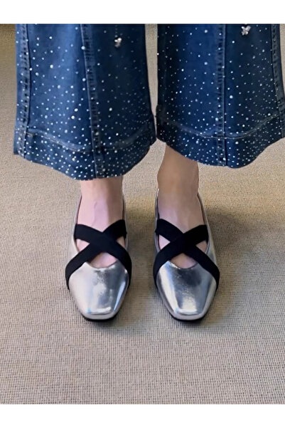 Take Two By Styli Women Silver Cross-Strap Flats Shoes