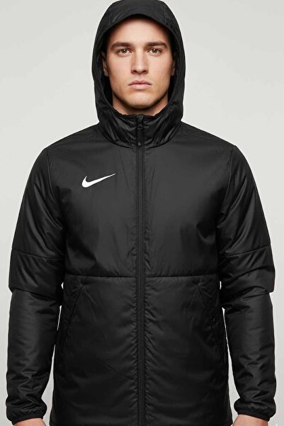 Nike سترة Thrm Rpl Park20 للخريف مع بطانة من الصوف للرجال، معطف كاجوال أسود