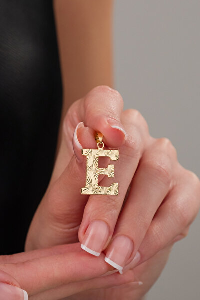 ZEYNEPLİ GOLD 14 AYAR ALTIN PRES FÜZYON E HARFİ KOLYE UCU