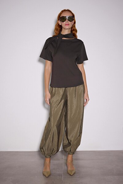 BABOKAH Fular Yaka Tshirt