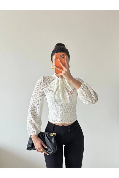 LOCH BUTİK Women's White Lace Shawl Detailed Blouse