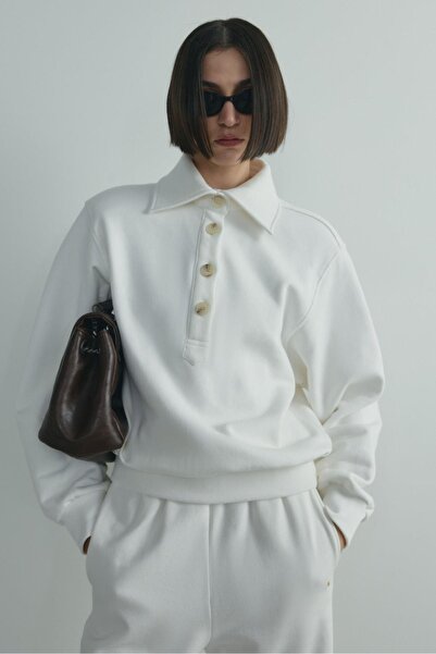 Suud Collection Ecru Polo Neck Buttoned Sweatshirt