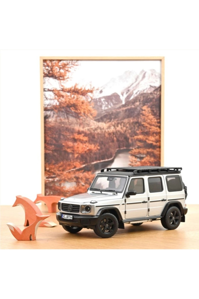 Norev 183030 1/18 Mercedes-Benz G-Class 2024 Iridium Silver