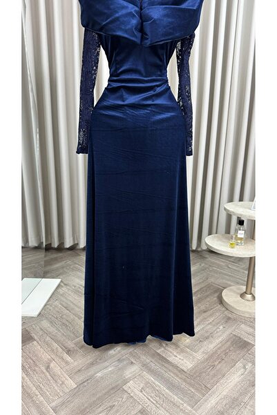 ZAYNAFASHIONSA navy velvet evening dress