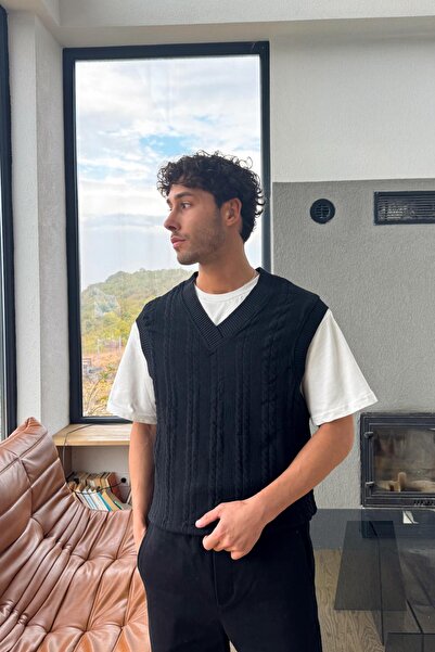 Flaw Wear V-Neck Knitwear Sweater Black