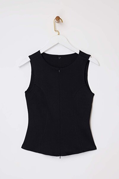 Trendyol Collection Black Fitted/Bodycon Zipper Sleeveless Interlock Knitted ...