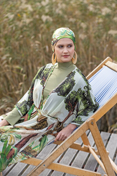 ALFASA Скромен бански с шарки на флора