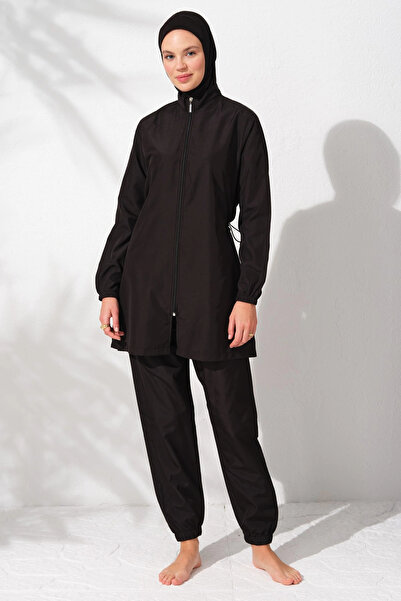 Pierre Cardin 231915 طقم ملابس سباحة أسود بأكمام طويلة وسحاب