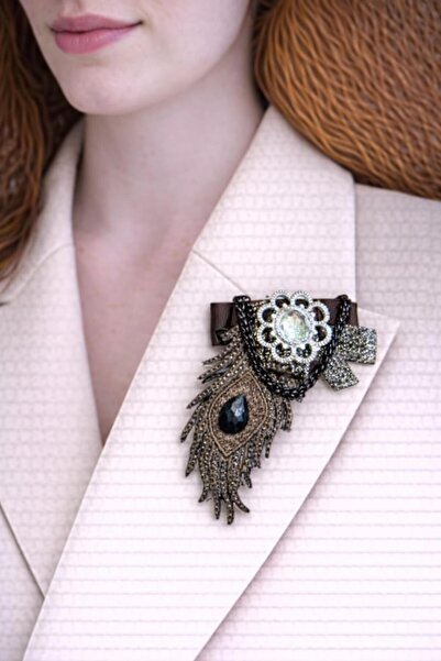 Gönülden Tasarım 10x8 Cm Taşlı Tavus Kuşu Broş Yaka İğnesi KAHVERENGİ