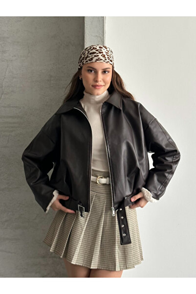 FERZOLAİO سترة جلدية بنية اللون مع ياقة وفرو داخلي