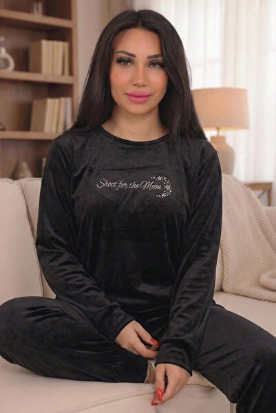 Niket Life Σετ πιτζάμες με μακρυμάνικο βελούδο με σλόγκαν ΜΑΥΡΟ