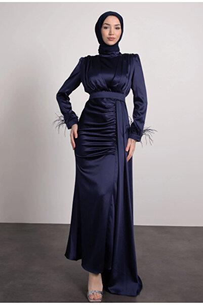 Lamia Kuyruk Detaylı Kolları Tüylü Tesettür Abiye Lacivert