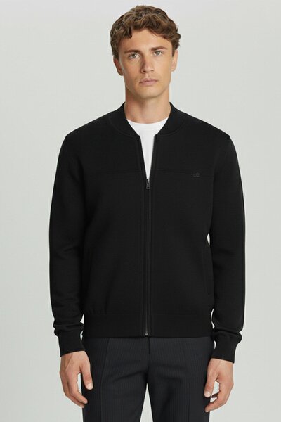 Sabri Özel Siyah Regular Fit Yünlü Pilot Yaka Triko Mont