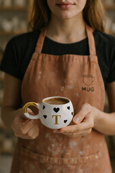 Mugtasarım فنجان قهوة تركي مطلي بالذهب عيار 24 قيراط على شكل قلب مزدوج - حرف T -