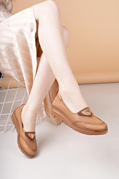 Mammamia حذاء D25YA 7450 جلد طبيعي أسمر اللون للنساء