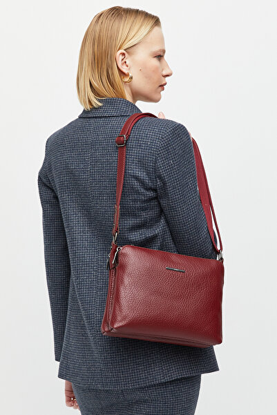 AKSWSUAR Çok Gözlü Çapraz Askılı Çanta