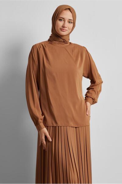 Alvina Lace Detail Skirt Suit 45756