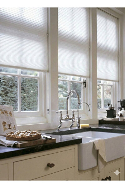 ROO PERDE BEYAZ PLİSE PERDE CAM BALKON PERDESİ