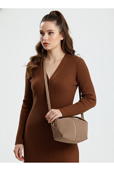 Çanta Trend Beige Suede Women's Hand and Shoulder Bag with Gold Accessories a...