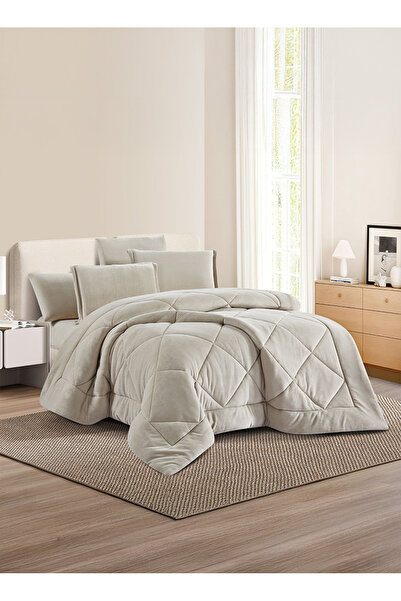 Melen Double Winter Bedding Set - Velvet Faux Fur - 6 Pieces - Fits 200x200 B...