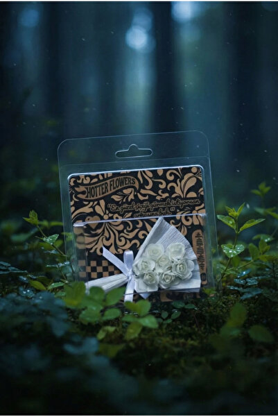 Gorgeous Minik Buket Özel Seri Aynalı Beyaz Gül Aranjmanı "Çok Güzelsin..."