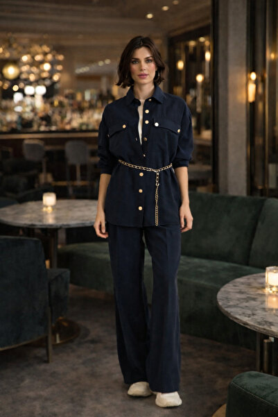 OYERGA MODA طقم نسائي مكون من قميص وبنطلون مع تفاصيل سلسلة كإكسسوار