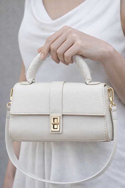 Dolce Rosa حقيبة يد وكتف نسائية موديل نورا موسم جديد