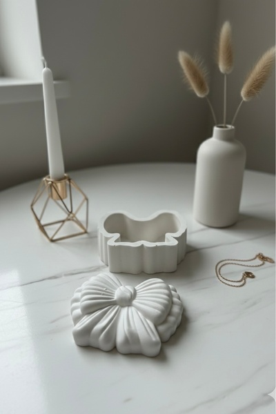 Mandalin Art Studio Decorative Box with Ribbon Lid, Organizer