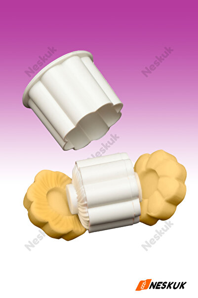 Neskuk قاطع مربى الزهور ذو الوجهين / قاطع الضغط / قالب البسكويت / قالب الحلوي...