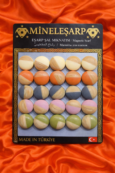 MODA يتم إرسال قطعة واحدة من حامل الوشاح المغناطيسي ذو الملمس المخملي من ميني...