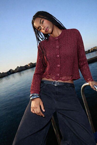 HAKKE Dantel Detay Kaplama Düğmeli HIRKA