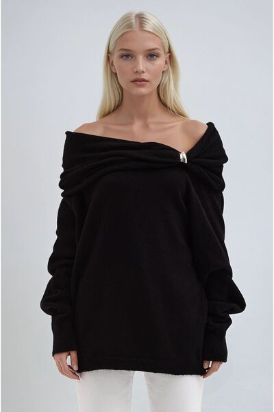 Lijuri Black Accessory Detailed Madonna Collar Casual Knitwear Sweater 1389