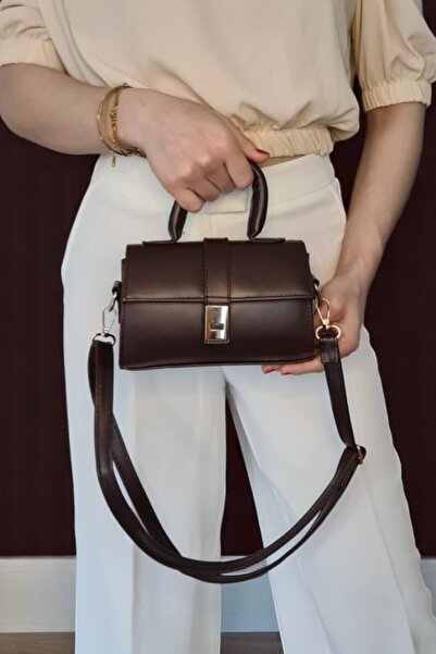Classbag Luna Brown Gold Buckle Minimal Women's Hand and Shoulder Bag