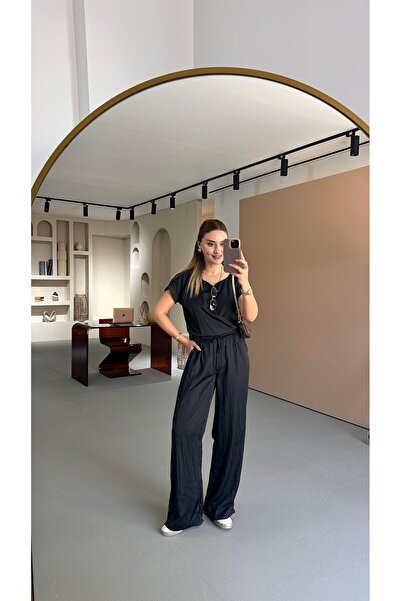 Sezgi Tekin Wrinkle Texture Blouse - Black Satin Pants Set