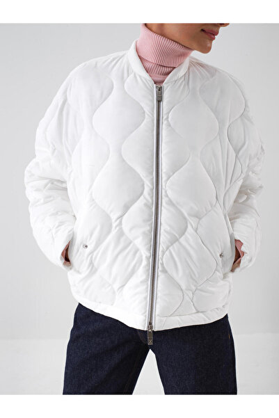 Xint Kadın Beyaz Kısa Şişme Mont
