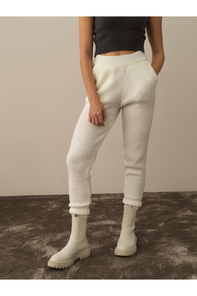 Xint Kadın Kırık Beyaz Lüks Pamuk Dokulu Regular Fit Pantolon