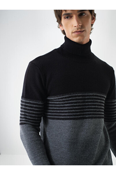 Xint Erkek Siyah Yünlü Desenli Kazak