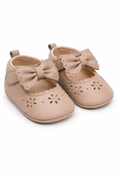 Superbaby Pantofiori eleganti pentru bebelusi cu fundita si perforatii florale