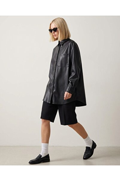 Grenj Fashion Siyah Oversize Cep Detaylı Deri Gömlek