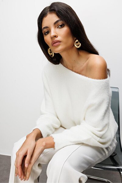 Mixray 7010 Women's Boat Neck Soft Textured Knit Sweater Bone