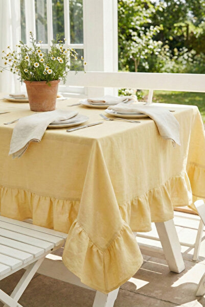 Morlay Ρομαντικότητα |   Τραπεζομάντιλο με βολάν - Vintage μονόχρωμο διακοσμη...