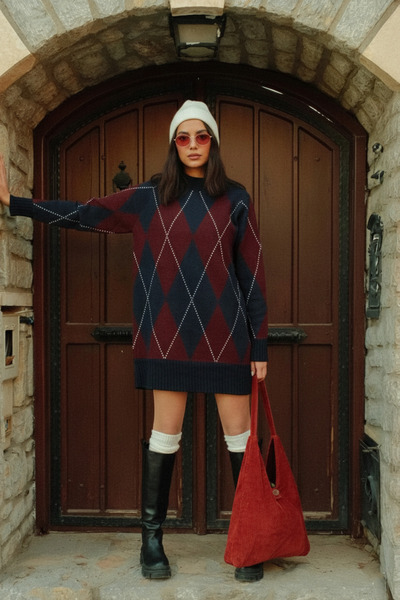 Dier Moda Dier ModaKadın Dik Yaka Baklava Desenli Kazak Elbise Lacivert-Bordo...